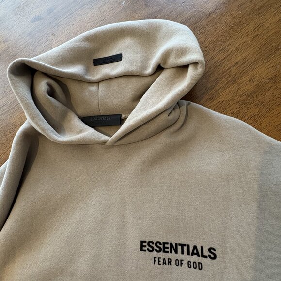 NEVER WORN Fear of God Essentials Fleece Hoodie in Desert Sand - Size M - Picture 1 of 5